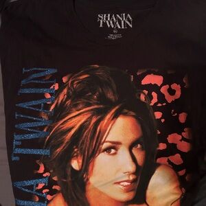 Shania Twain Black Graphic Tee - Women's Short Sleeve